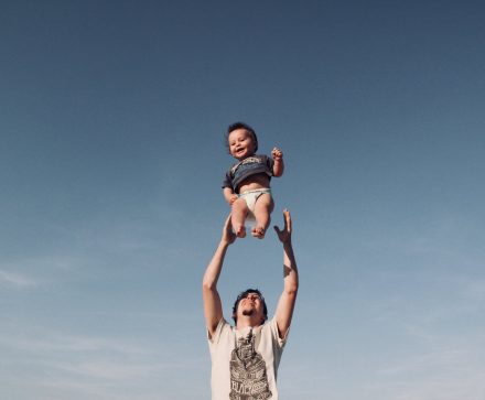 Оскар Ви предлага своята бебешка козметика